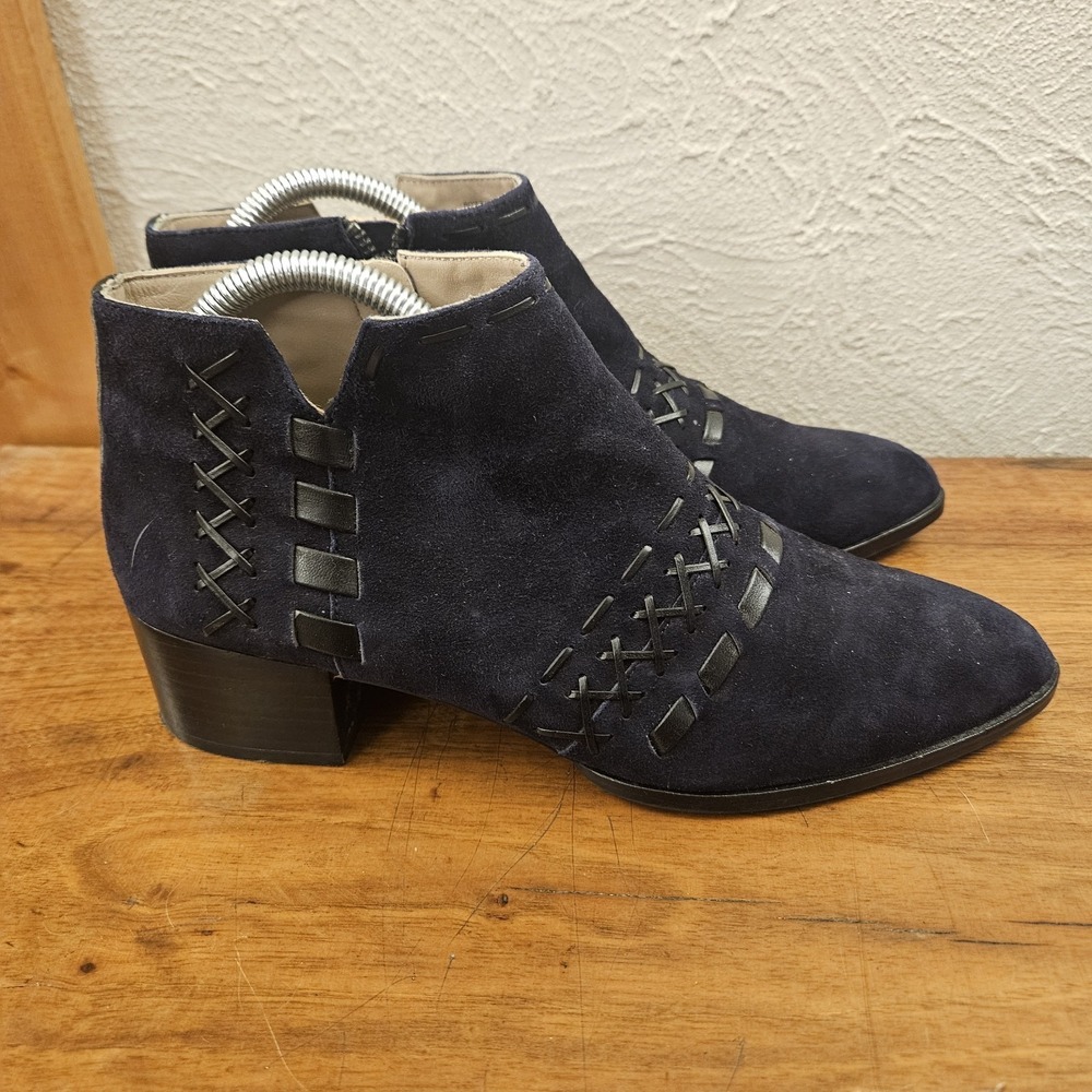 Donald Pliner Boots Womens Sz 8 Black Suede Bowery Cross Whipstitch Boho Western